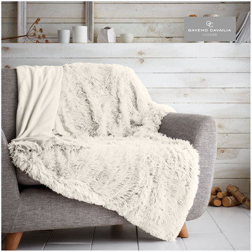 Hug And Snug Throw Cream